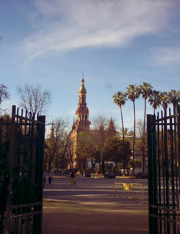 torre-sur-plaza-de-espana